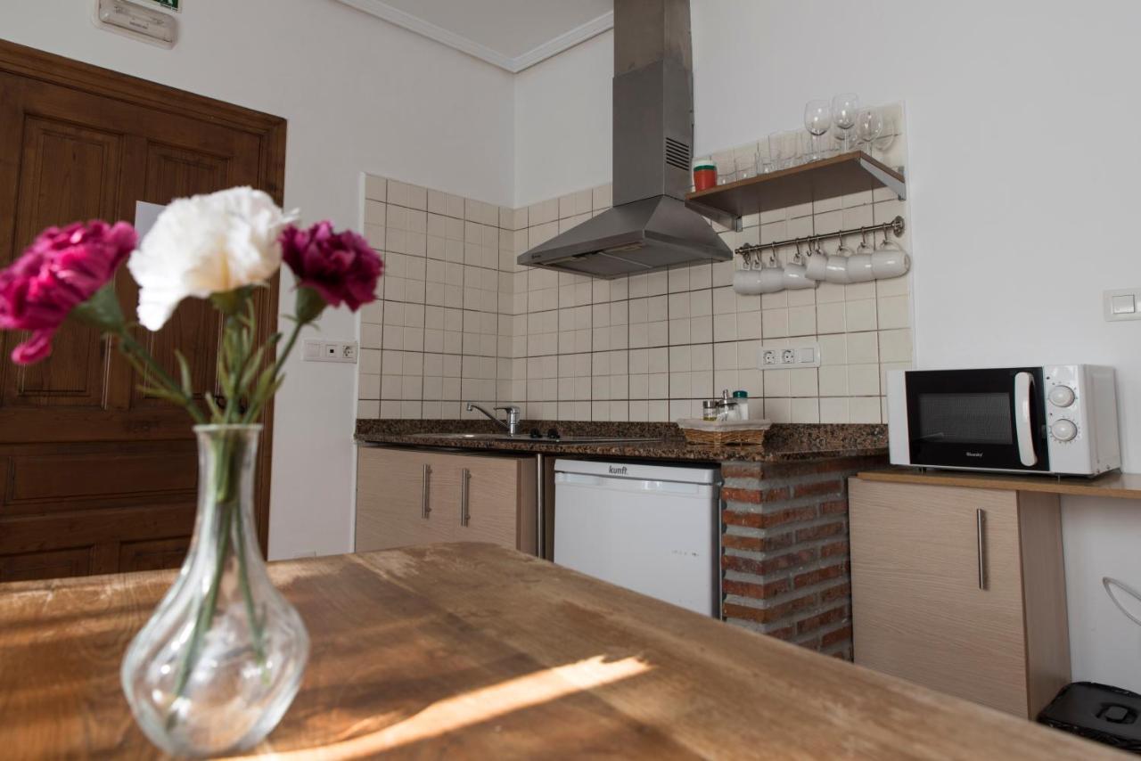 Apartamentos Alegria ซันติยานาเดลมาร์ ภายนอก รูปภาพ